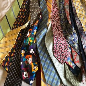 Brooks Brothers Pink + more Mens Tie Lot of 25